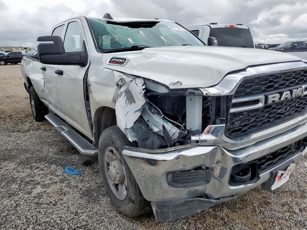 3C6UR5HL6RG270451 2024 Ram 2500 Tradesman