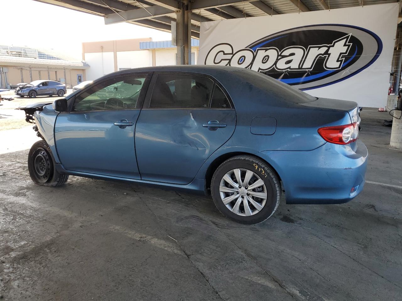 TOYOTA COROLLA 2013 VIN 5YFBU4EE4DP128441 zdjęcie 2