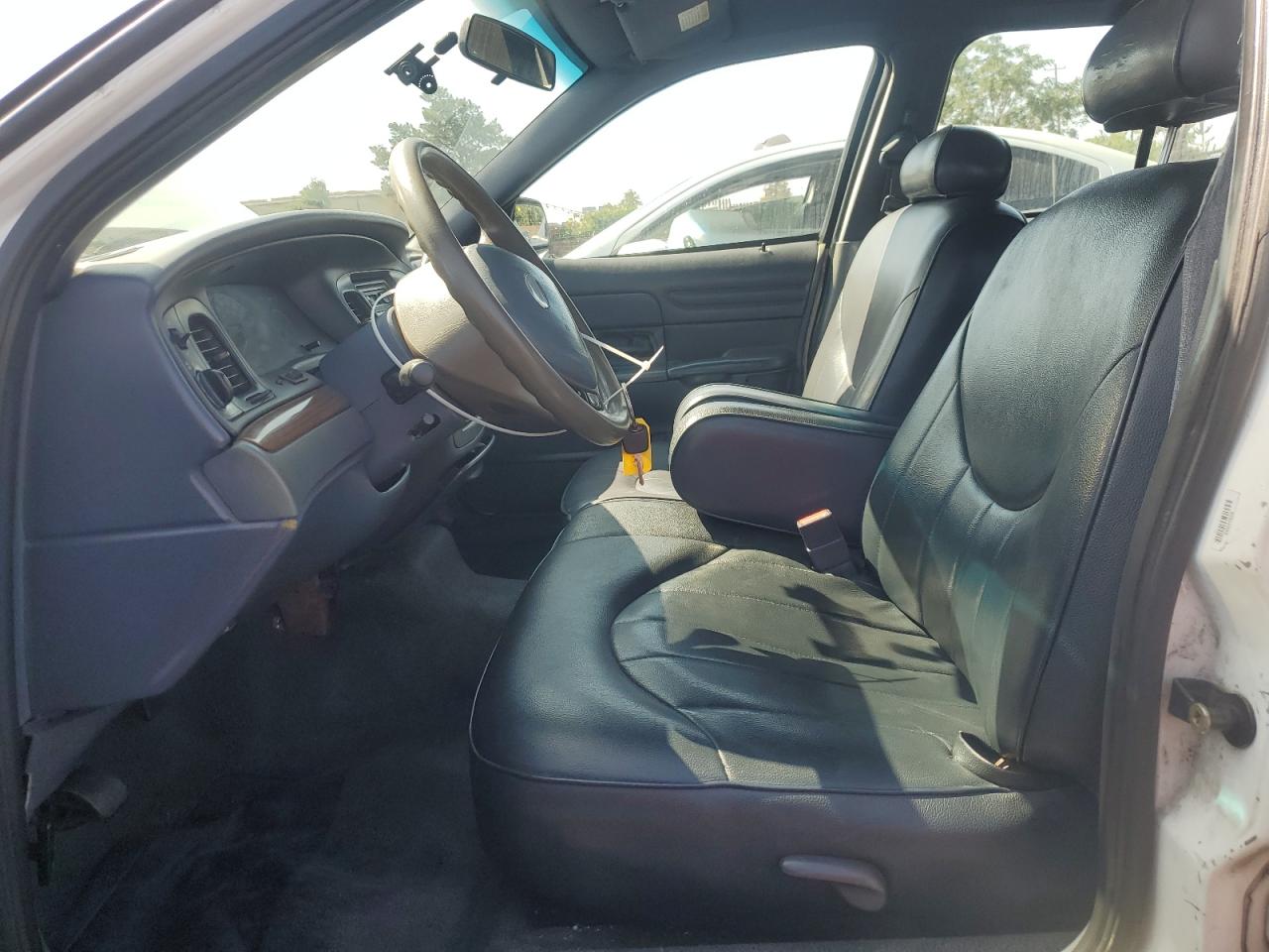 2002 Ford Crown Victoria S VIN: 2FAFP72W02X155626 Lot: 59521945