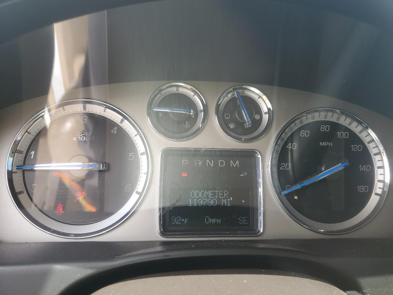 2010 Cadillac Escalade Esv Premium VIN: 1GYUCJEF5AR197895 Lot: 60897755
