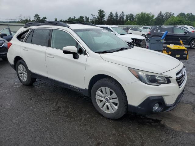  SUBARU OUTBACK 2019 Белы