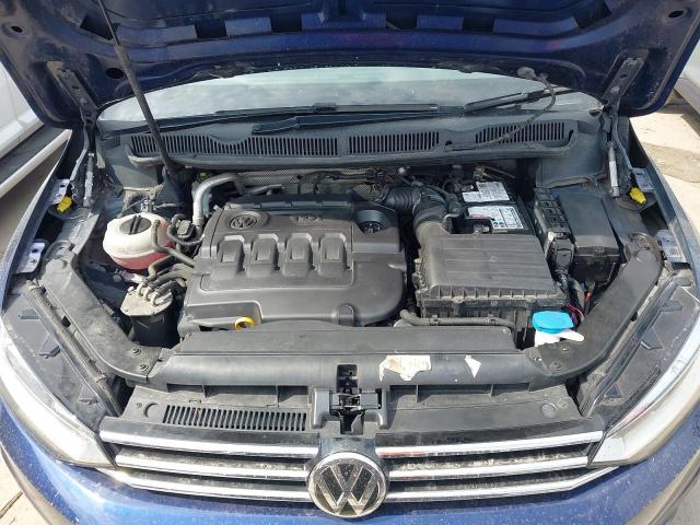 2017 VOLKSWAGEN TOURAN SE