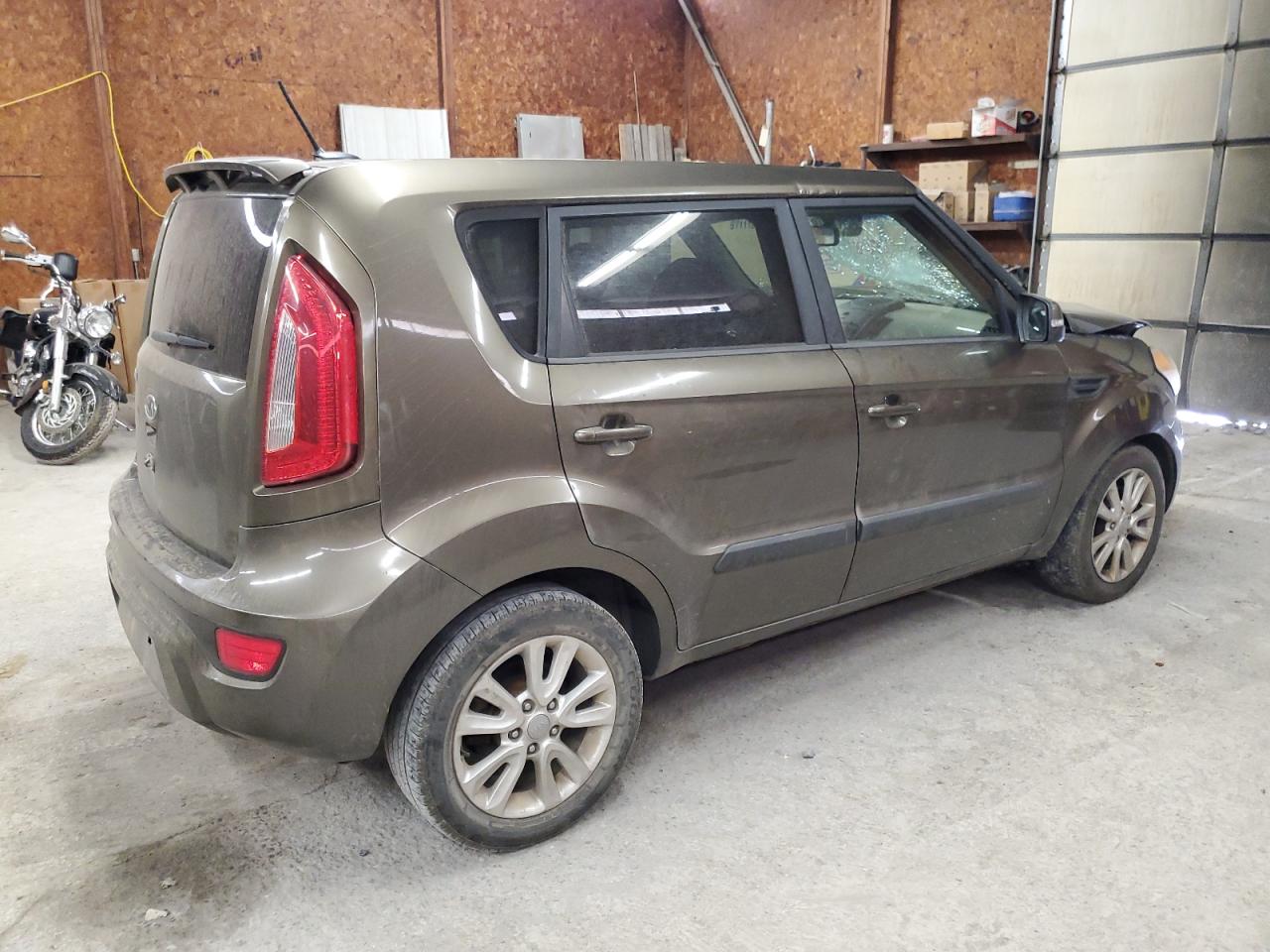 KIA SOUL 2012 VIN KNDJT2A64C7416008 photo 3