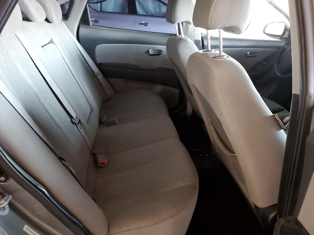 HYUNDAI ELANTRA 2010 VIN KMHDU4AD9AU871998 zdjęcie 10