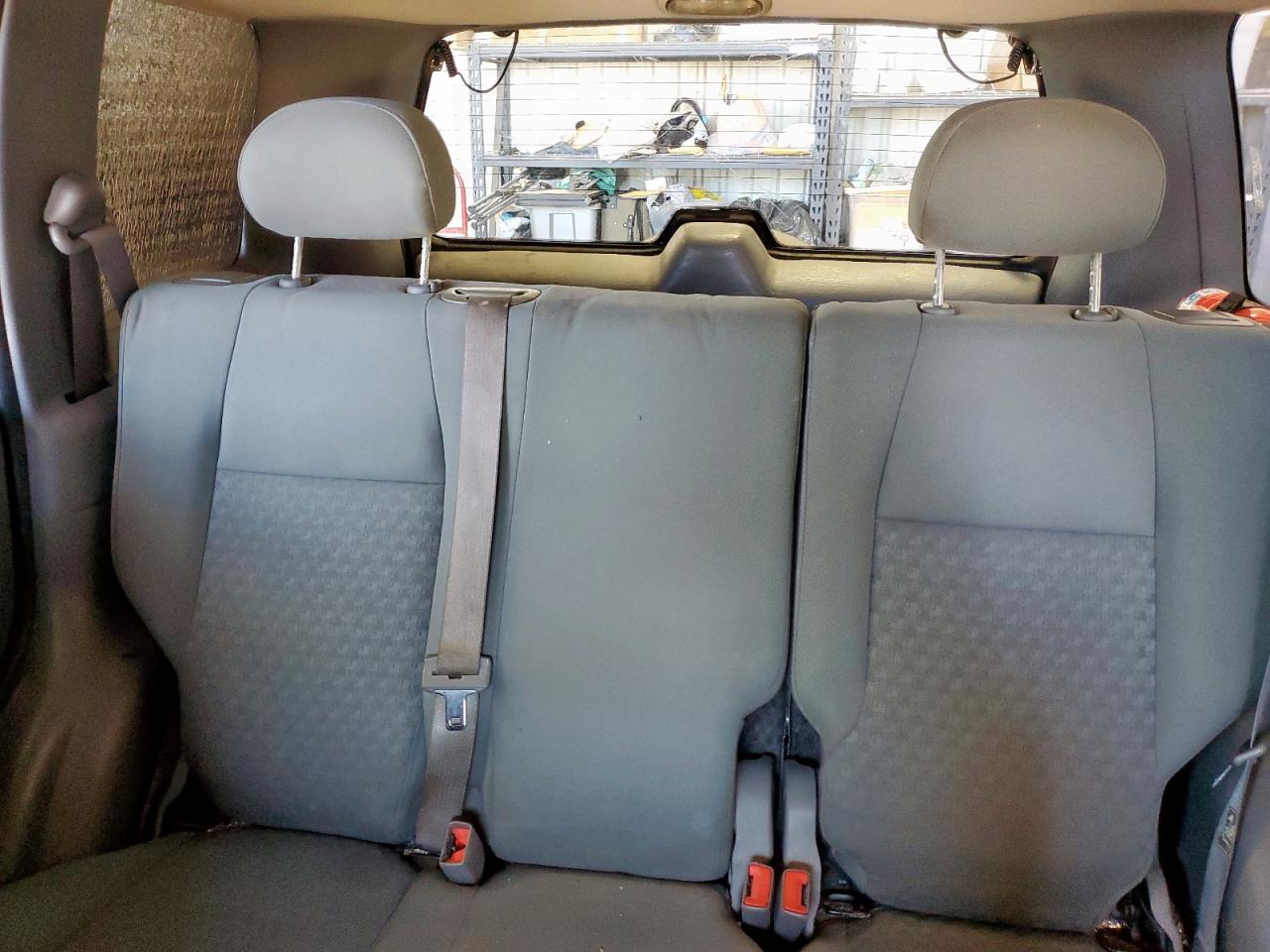 【中古】【未使用】LIVESLINGER YA-ON COMPLETE 2006 Jeep Wrangler Unlimited 6-Speed VIN: 1J4FA44S76P722814