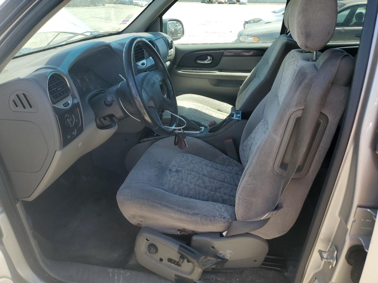 2004 GMC Envoy VIN: 1GKDS13S442262164 Lot: 61822915