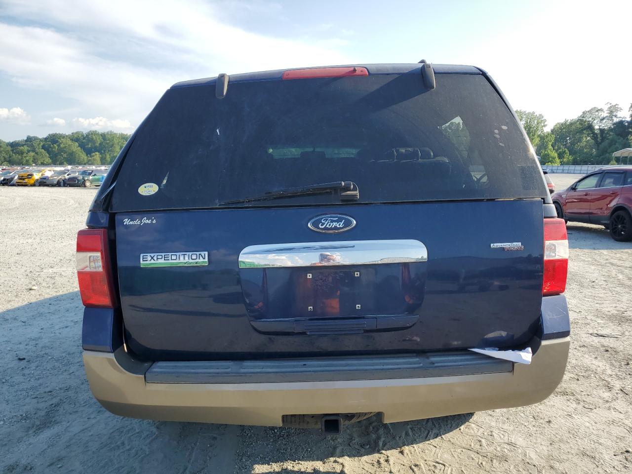 2007 Ford Expedition Eddie Bauer VIN: 1FMFU17557LA06094 Lot: 62832605