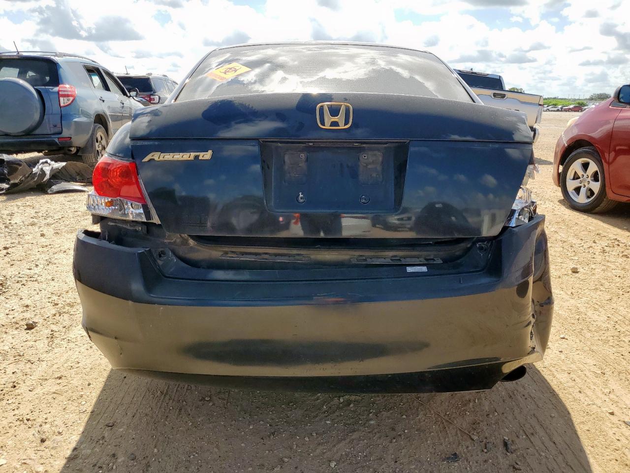 2010 Honda Accord Lxp VIN: 1HGCP2F48AA038412 Lot: 68967875