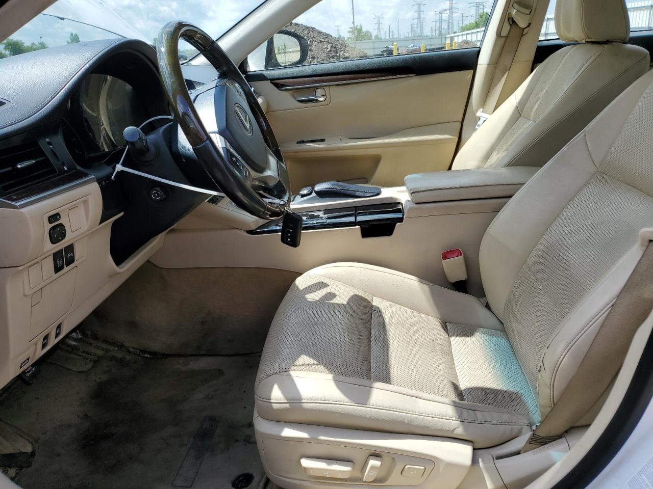 2015 Lexus Es 350 VIN: JTHBK1GG2F2197681 Lot: 62490935