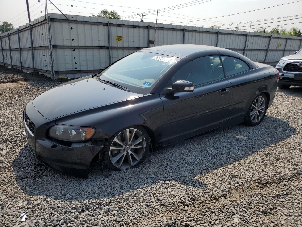 2010 Volvo C70 T5 for Sale in Hillsborough, NJ - Front End