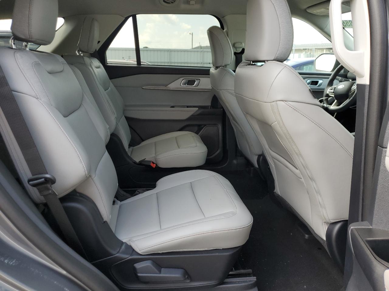 FORD EXPLORER A 2025 VIN 1FMUK8DH3SGB30029 фото 11