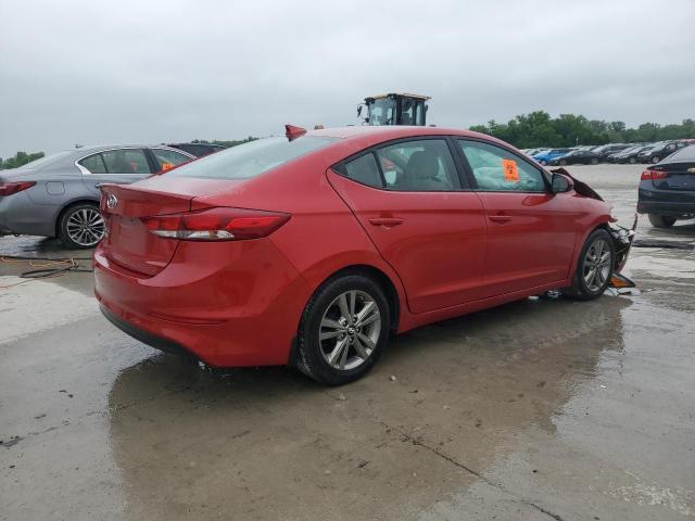  HYUNDAI ELANTRA 2017 Красный