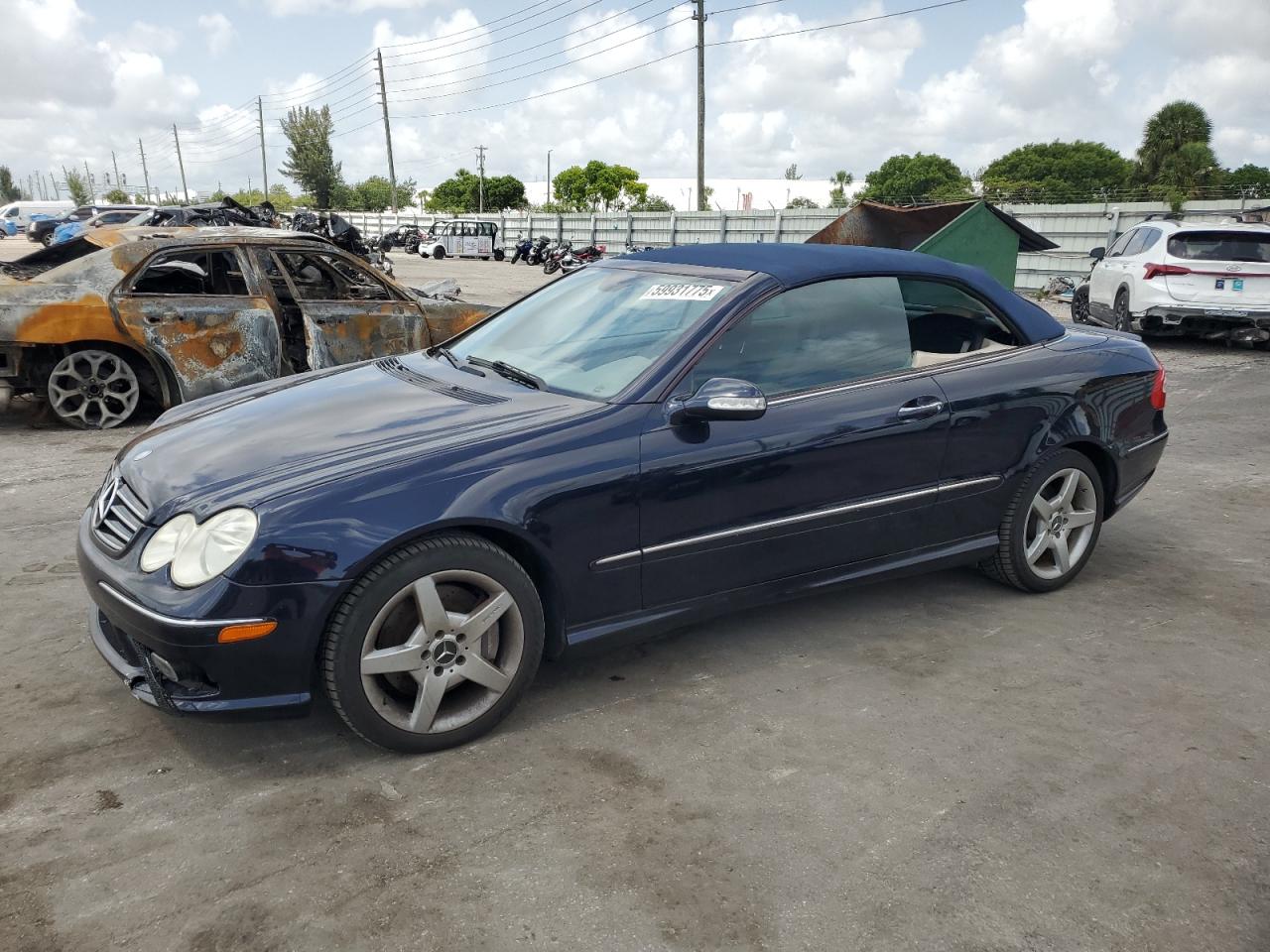 Miami, FL에서 판매 중인 2005 Mercedes-Benz Clk 500 - Water/Flood