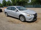 2015 Toyota Camry Le продається в Baltimore, MD - Front End