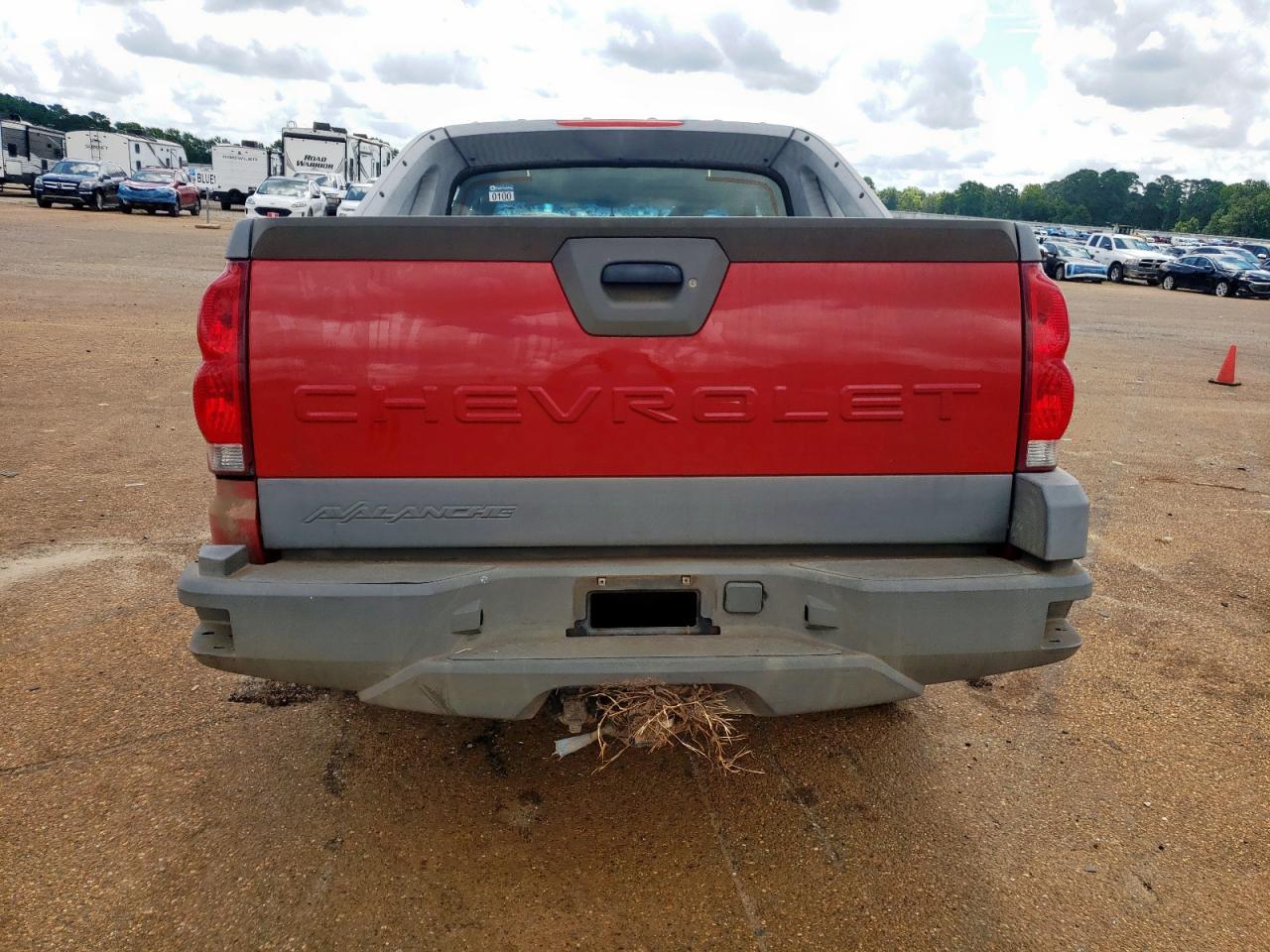 2002 Chevrolet Avalanche C1500 VIN: 3GNEC13TX2G256550 Lot: 62145555