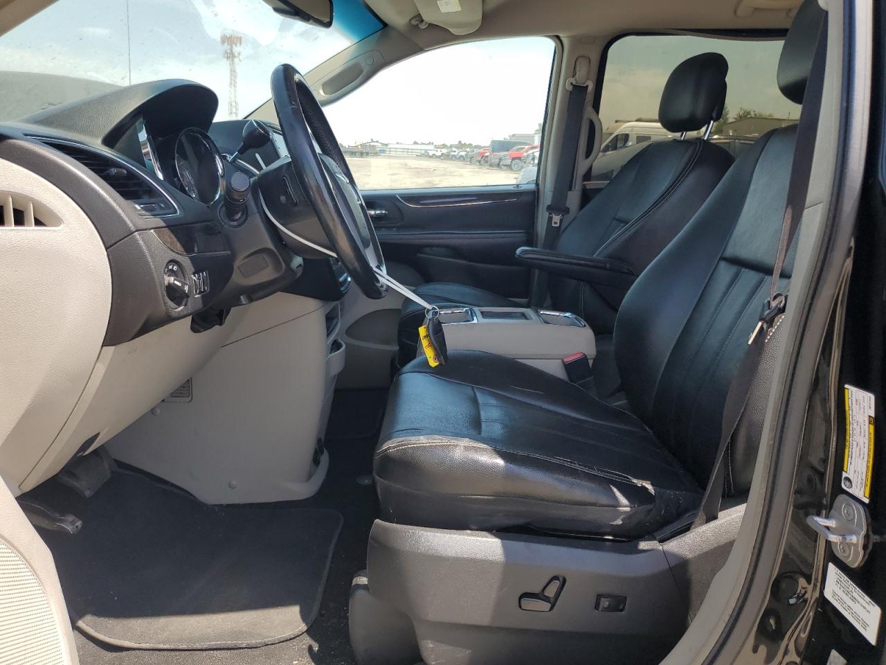 2013 Chrysler Town & Country Touring VIN: 2C4RC1BG0DR731943 Lot: 61636675