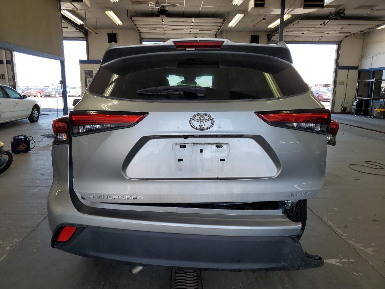 2022 Toyota Highlander L VIN: 5TDBZRBH9NS580990 Lot: 62736155