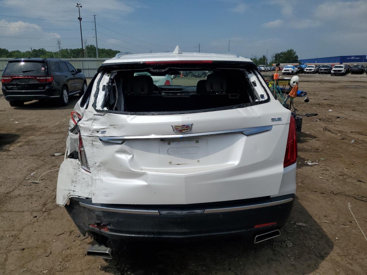 2017 Cadillac Xt5 Luxury VIN: 1GYKNBRS4HZ159258 Lot: 61993935
