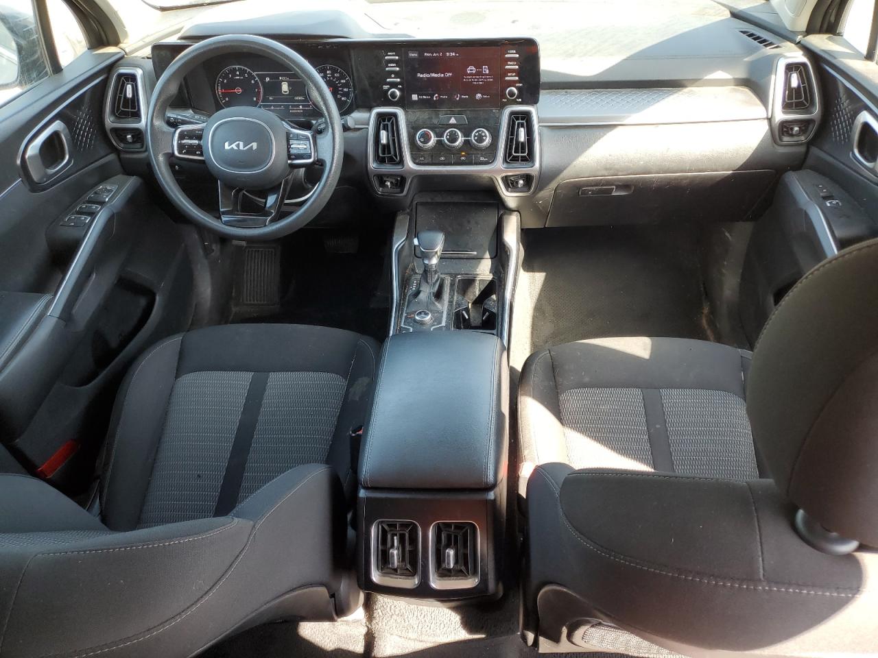 2022 Kia Sorento Lx VIN: 5XYRGDLC0NG097878 Lot: 59349585