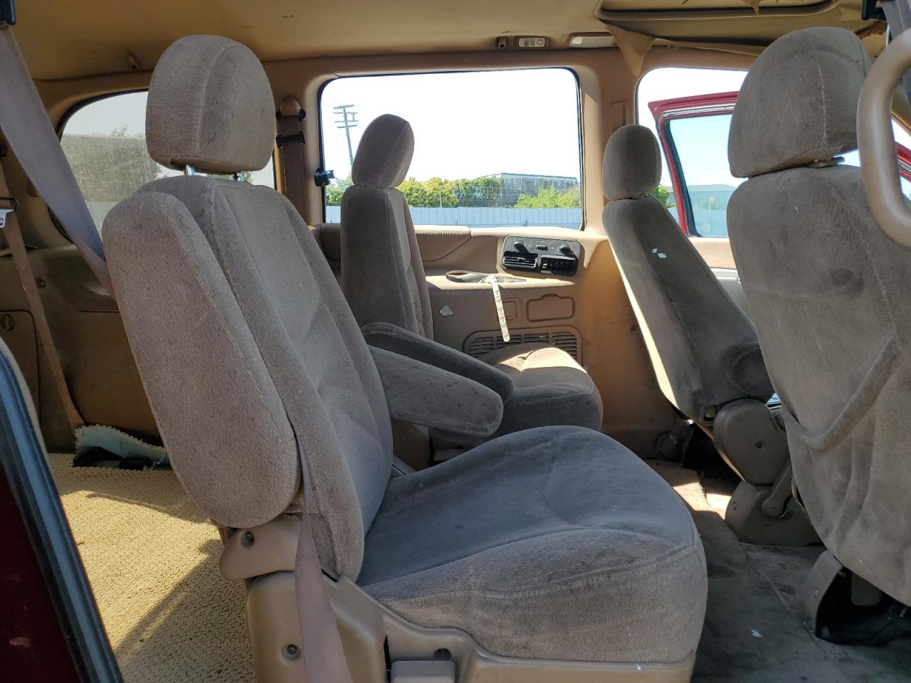 1996 Nissan Quest Xe VIN: 4N2DN11W1TD828645 Lot: 61612015