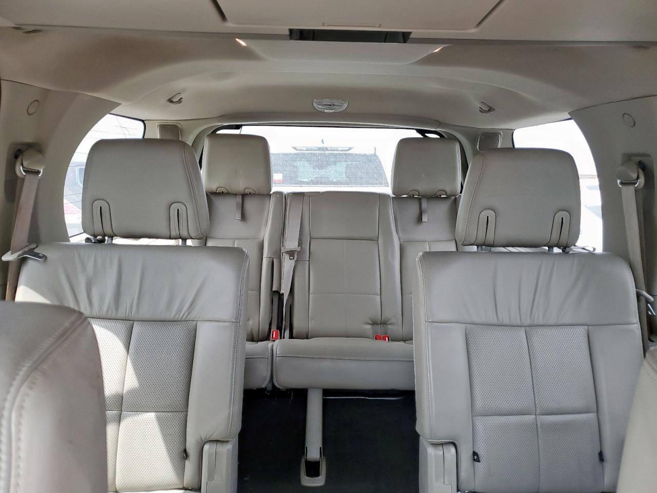 2010 Lincoln Navigator VIN: 5LMJJ2H50AEJ00691 Lot: 60551485