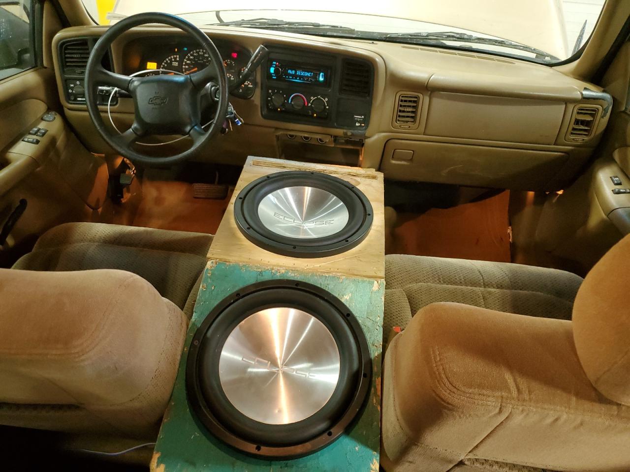 1999 Chevrolet Silverado K2500 VIN: 1GCGK29U5XE171379 Lot: 62301075