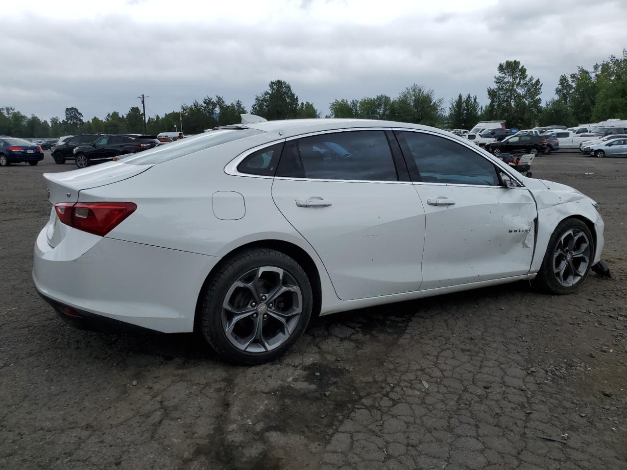 CHEVROLET MALIBU 2016 VIN 1G1ZE5STXGF309276 photo 3