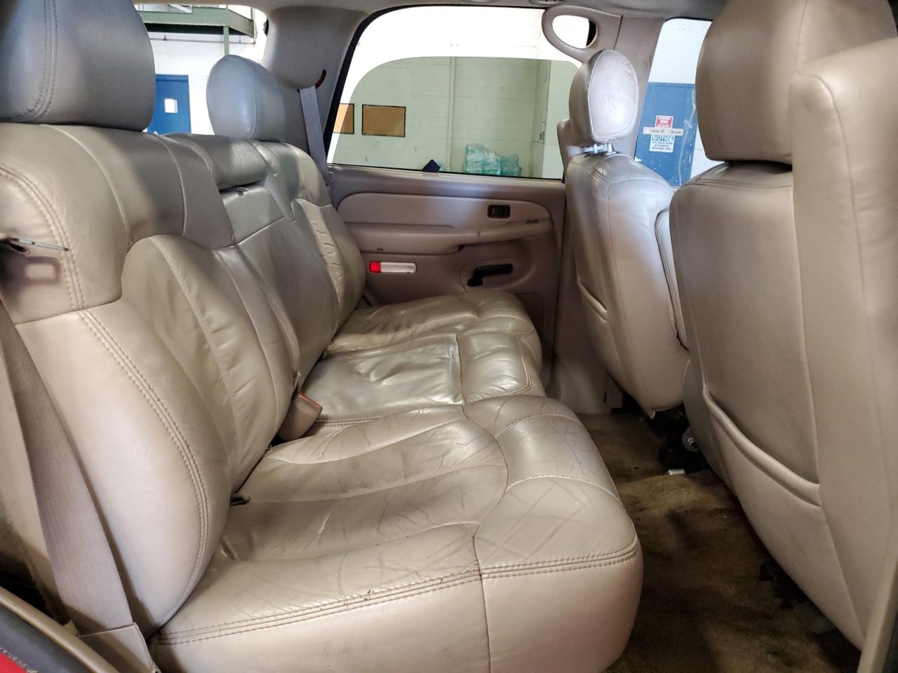 2001 Chevrolet Tahoe K1500 VIN: 1GNEK13T81R126638 Lot: 62624235