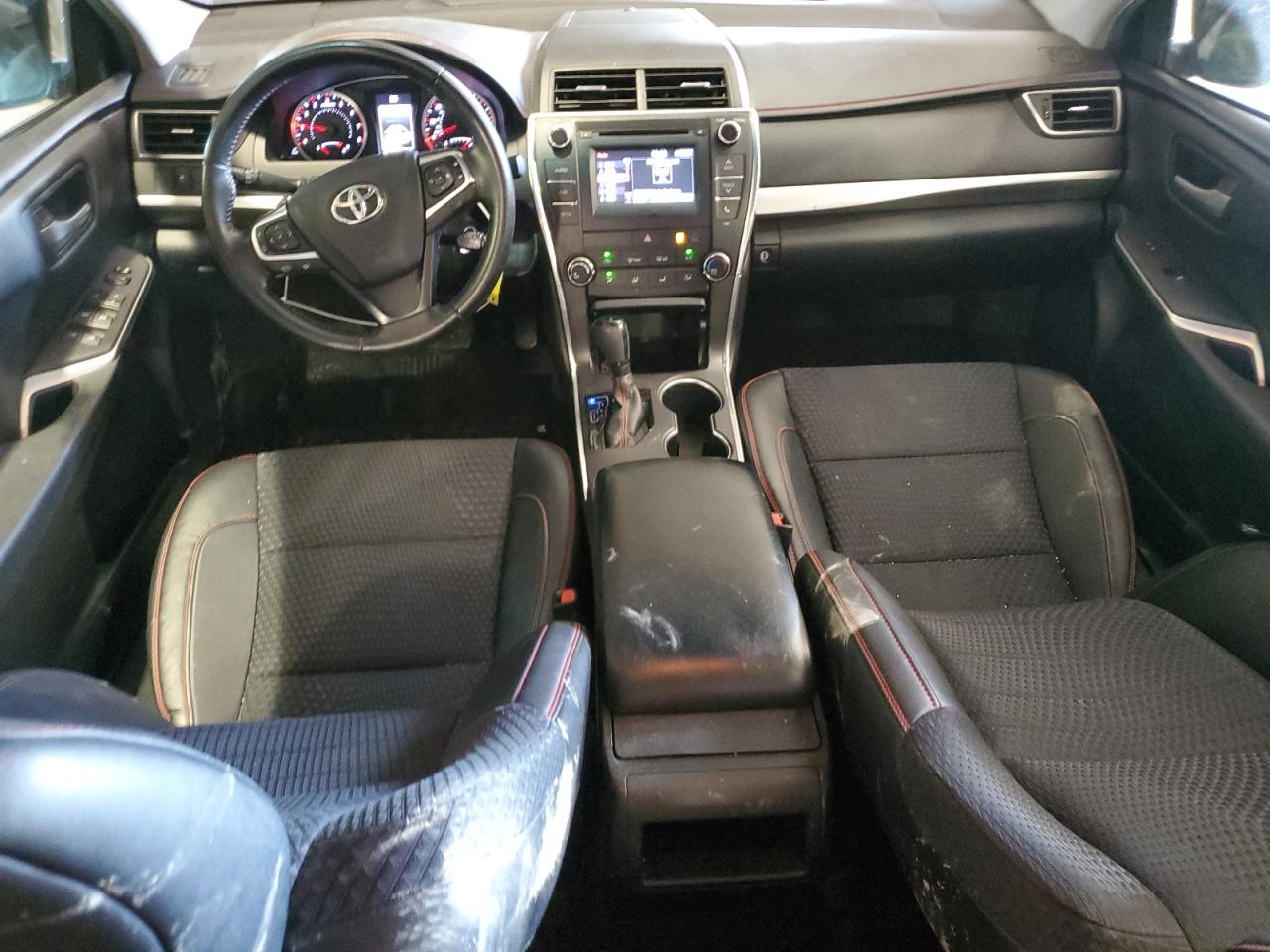 2015 Toyota Camry Le VIN: 4T1BF1FK5FU943374 Lot: 62825685