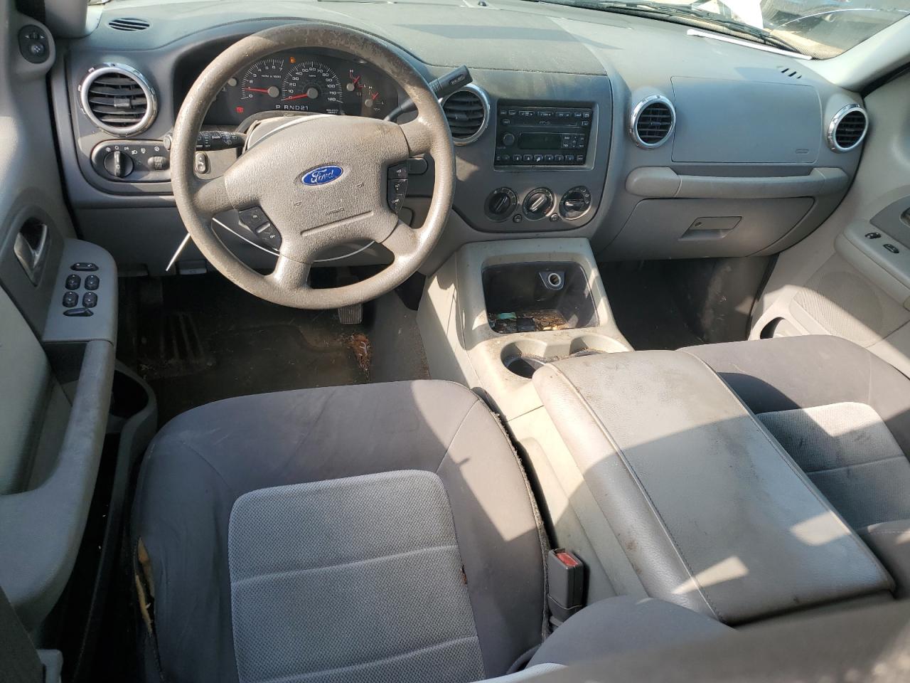 2004 Ford Expedition Xlt VIN: 1FMPU15L54LB43988 Lot: 61337155