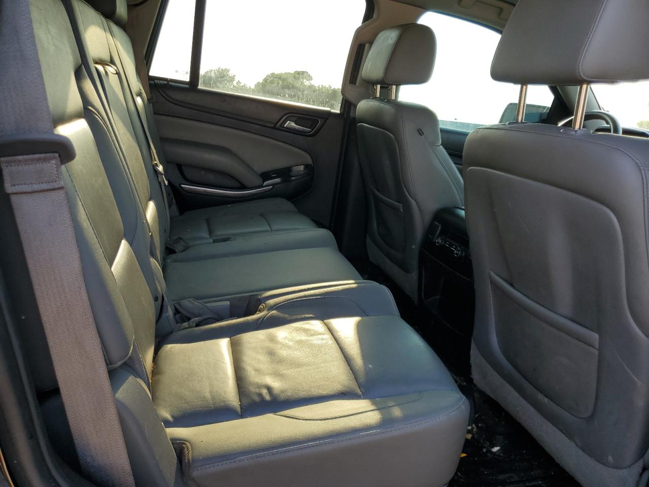 2015 Chevrolet Tahoe C1500 Lt VIN: 1GNSCBKC2FR172531 Lot: 59978915