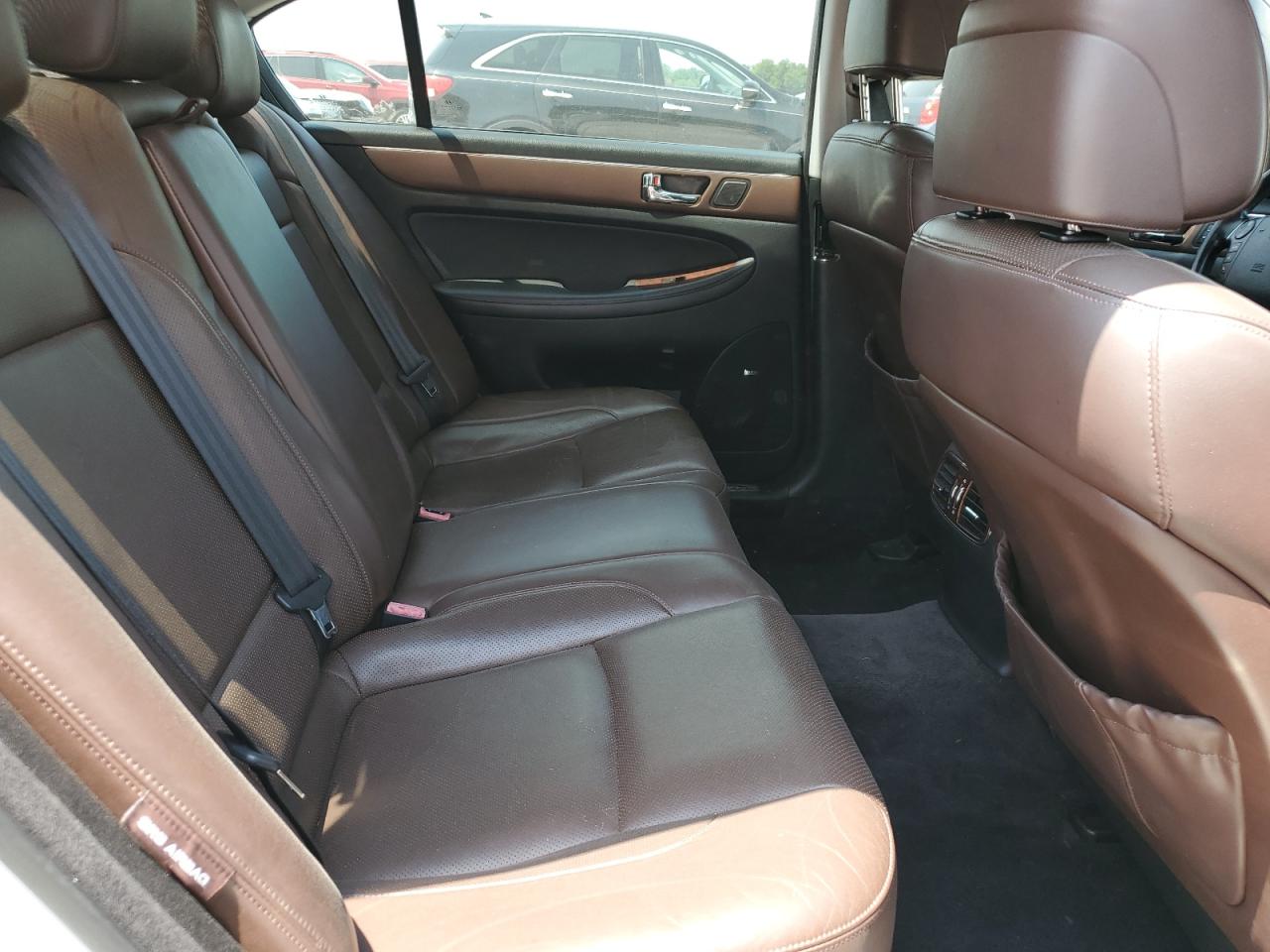 2010 Hyundai Genesis 4.6L VIN: KMHGC4DF7AU093455 Lot: 62400215