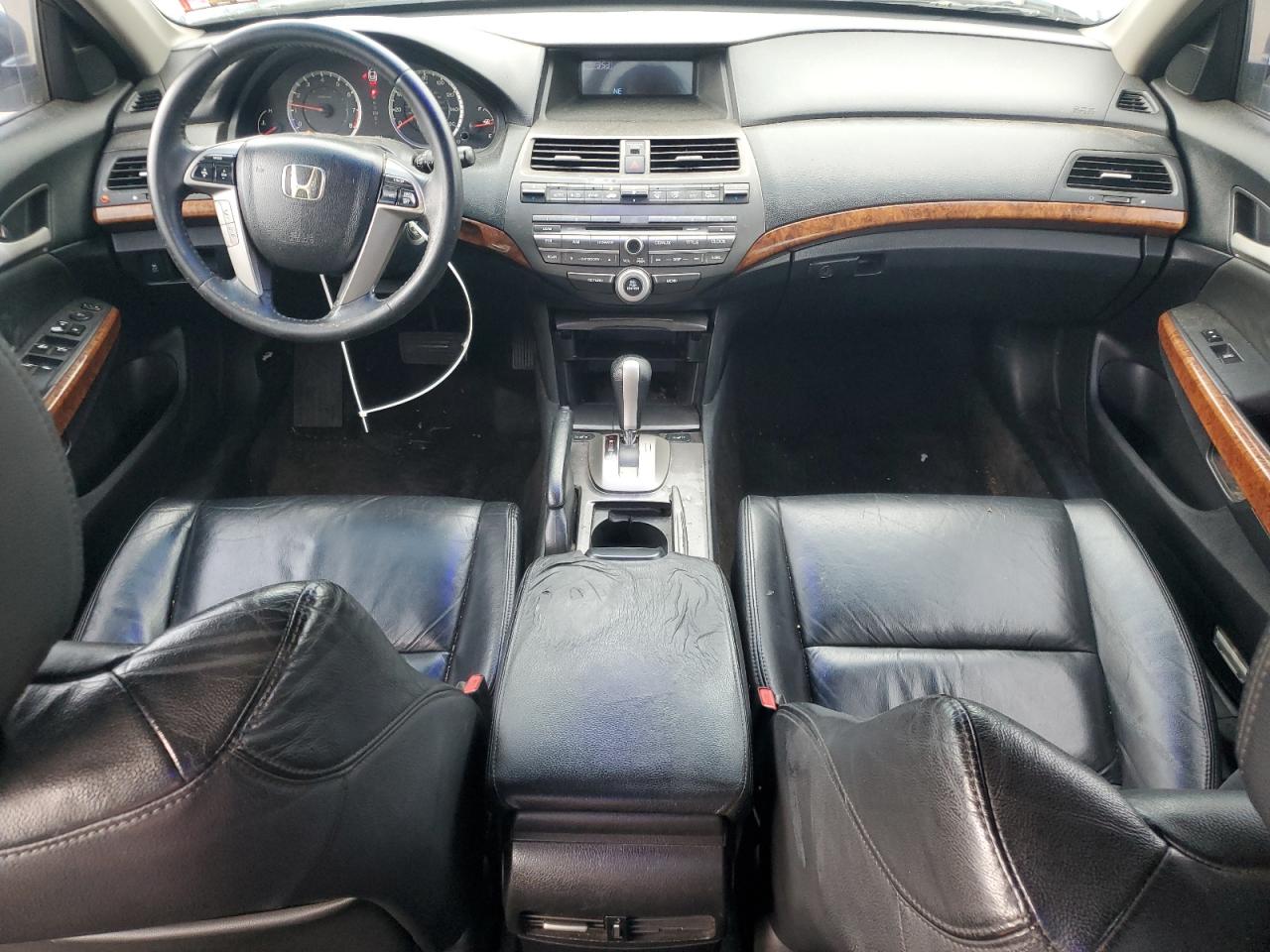 2011 Honda Accord Exl VIN: 1HGCP2F83BA134873 Lot: 63083275