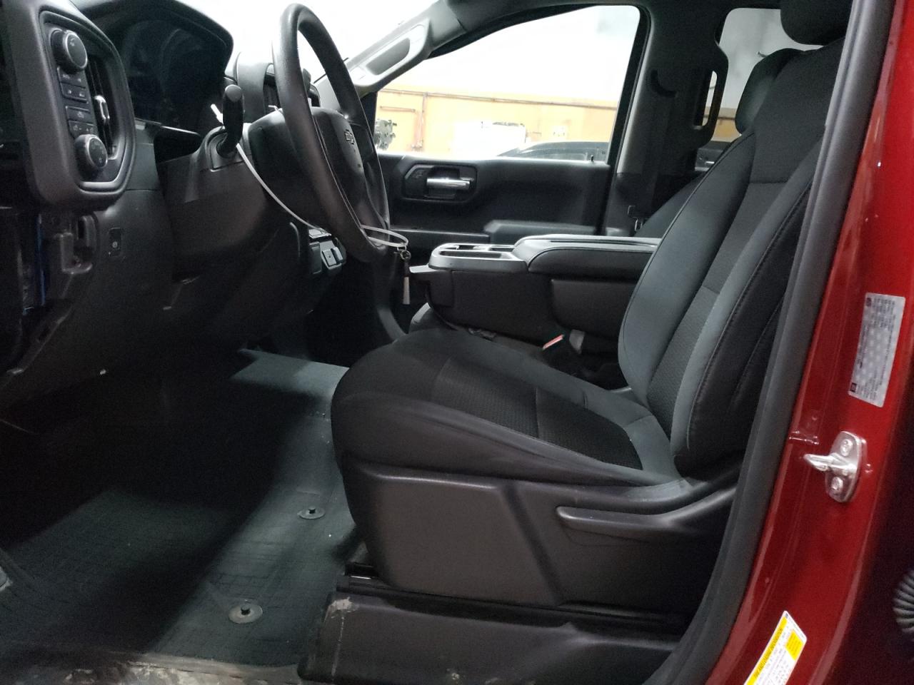 2019 Chevrolet Silverado K1500 Custom VIN: 3GCPYBEHXKG125670 Lot: 60830635