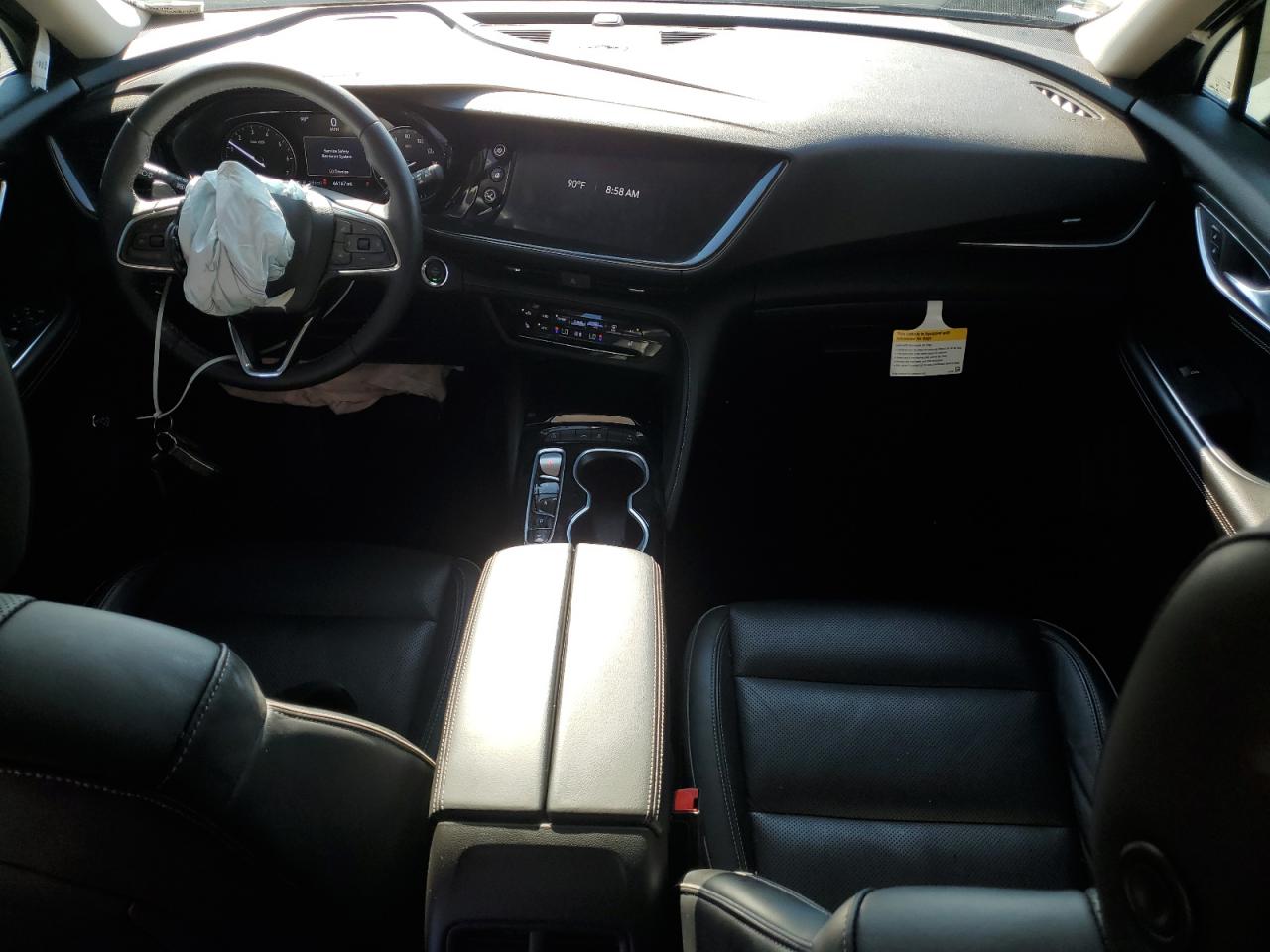 2021 Buick Envision Essence VIN: LRBFZNR41MD073202 Lot: 60324235