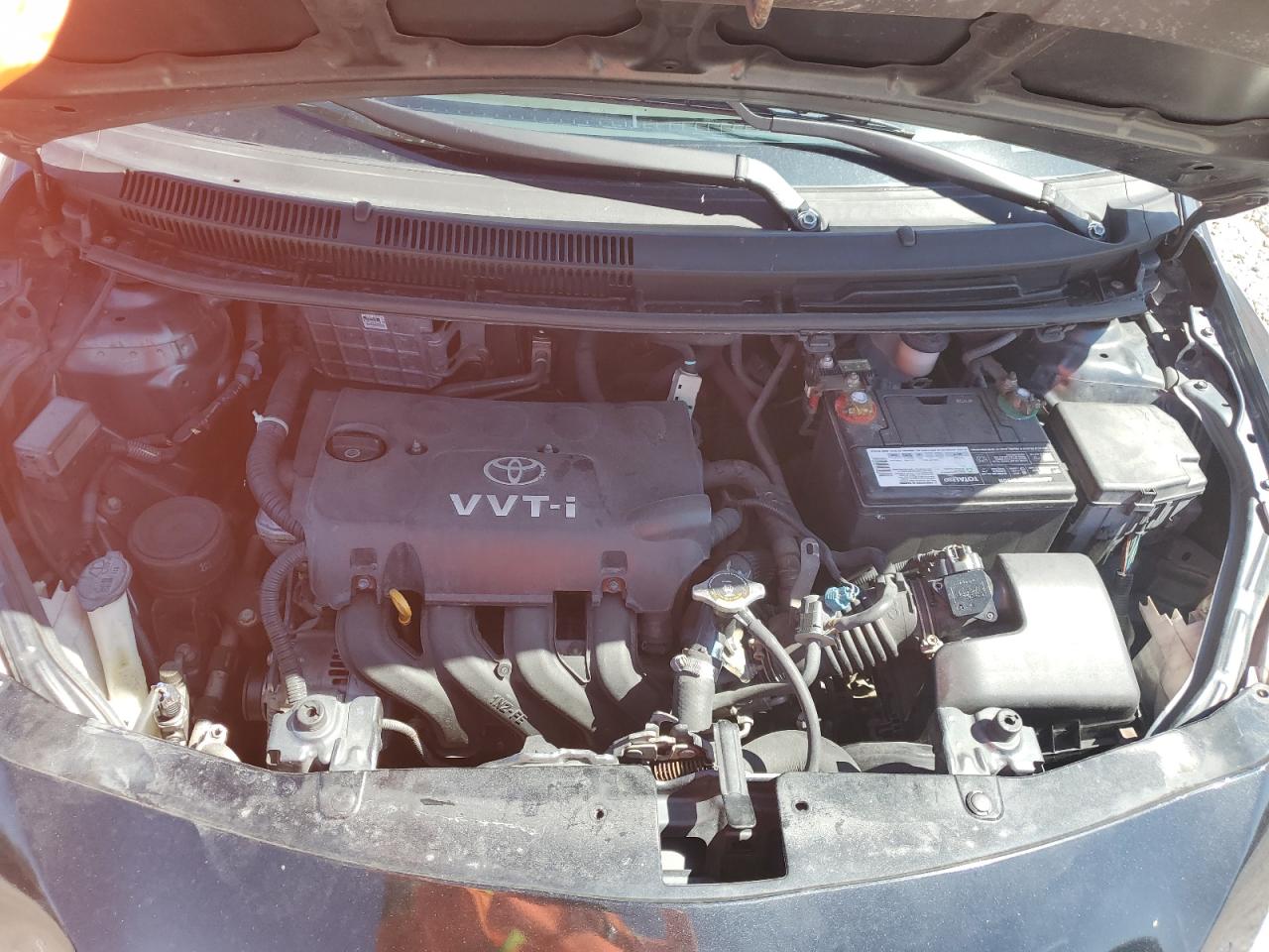 2008 Toyota Yaris VIN: JTDBT923384017522 Lot: 62164375