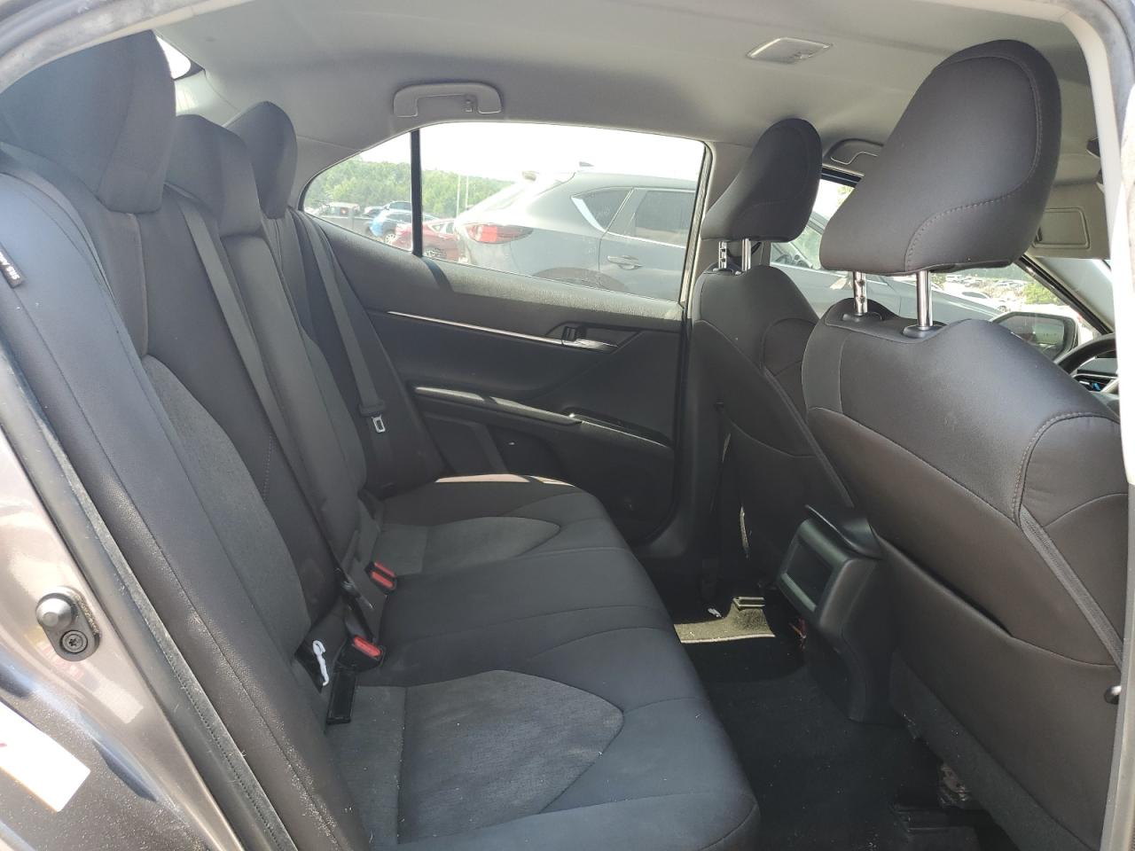 2019 Toyota Camry L VIN: 4T1B11HK1KU194367 Lot: 62987345