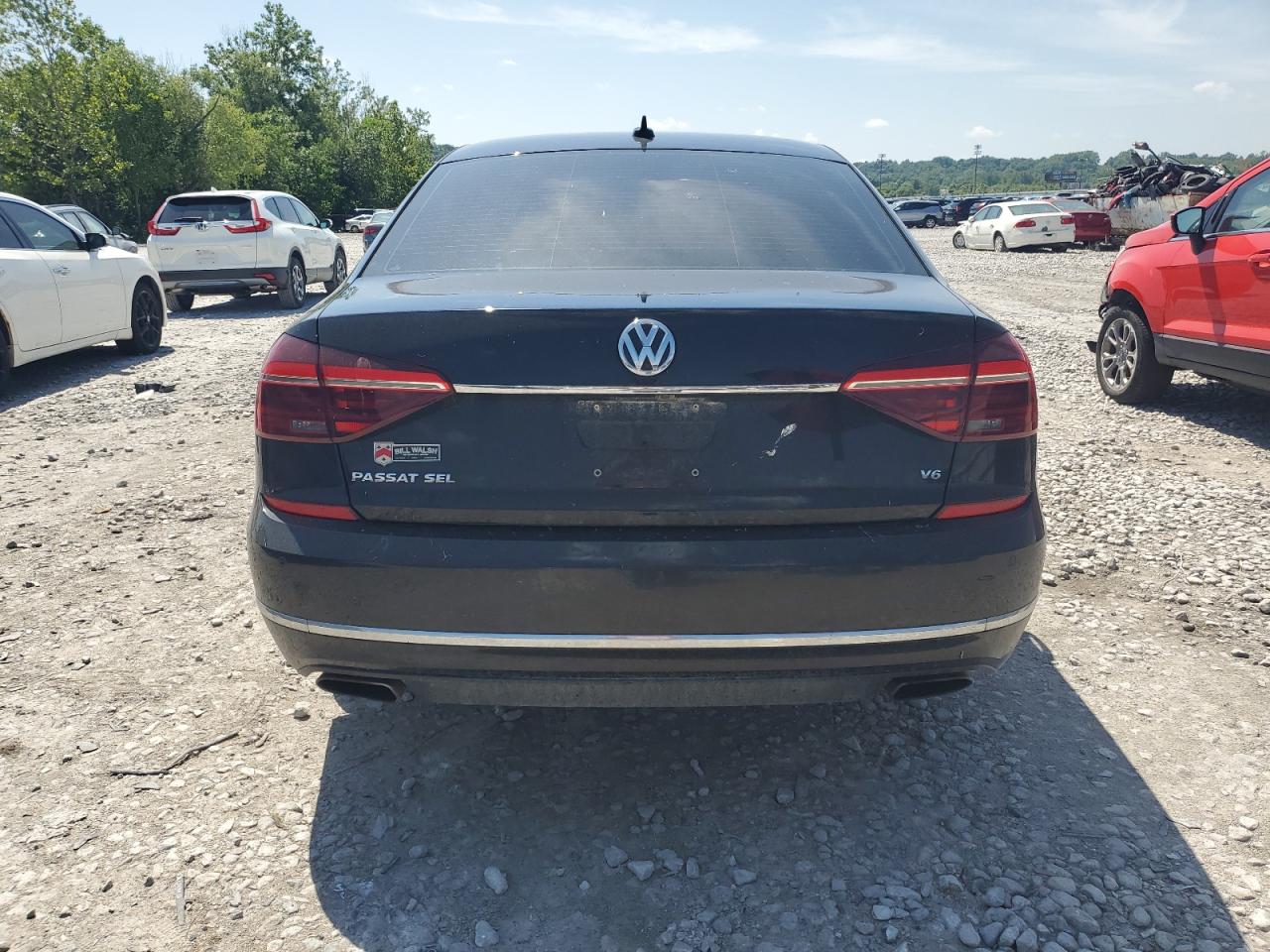 2017 Volkswagen Passat Sel Premium VIN: 1VWCM7A33HC062485 Lot: 62093035