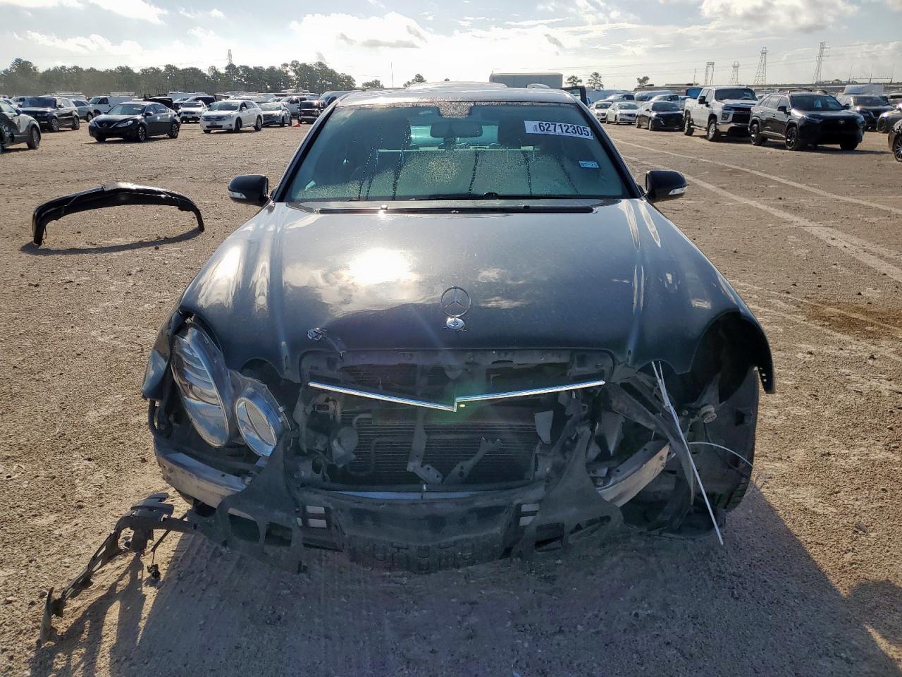 MERCEDES-BENZ E-CLASS 2009 VIN WDBUF56X99B423077 photo 5
