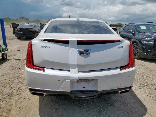  CADILLAC XTS 2018 Biały