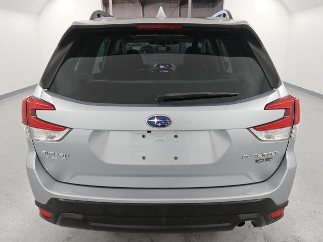  SUBARU FORESTER 2023 Silver