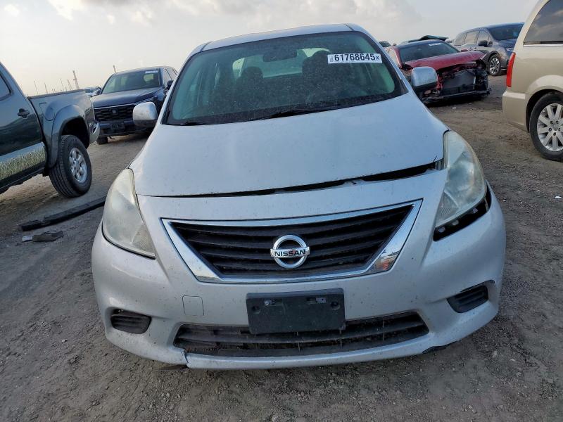  NISSAN VERSA 2013 Silver
