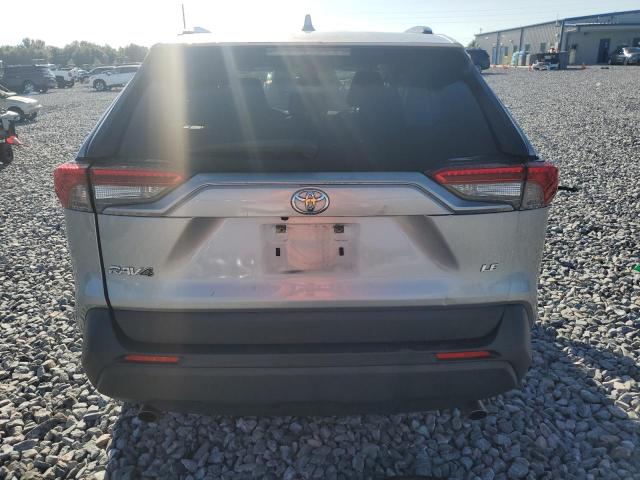  TOYOTA RAV4 2019 Srebrny