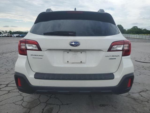  SUBARU OUTBACK 2019 White