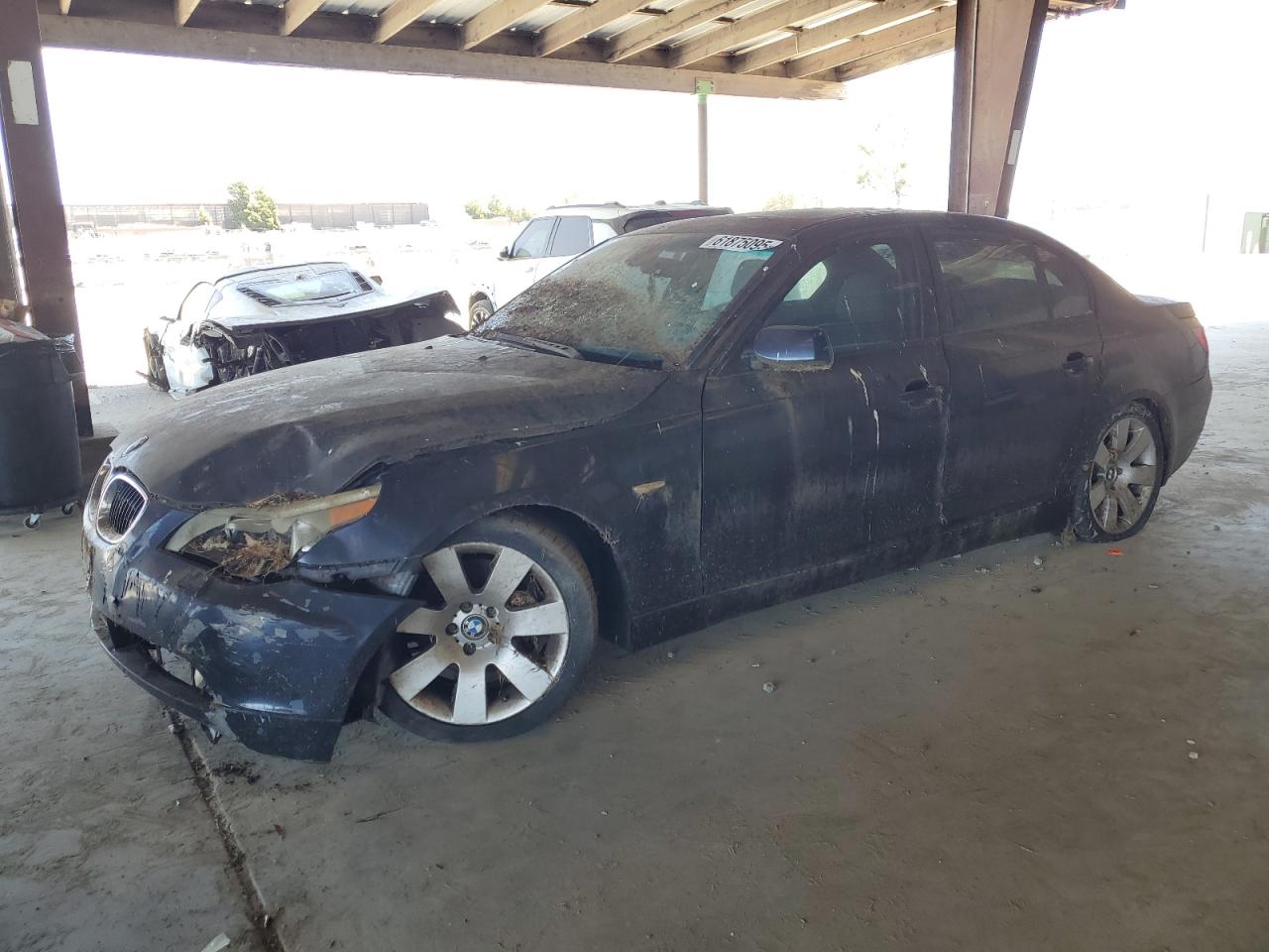 WBANA73544B047462 BMW 5 SERIES Photo 1