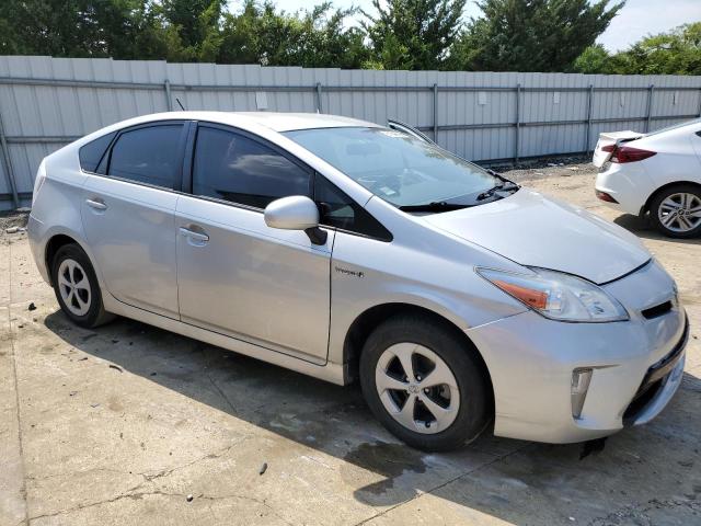  TOYOTA PRIUS 2015 Srebrny