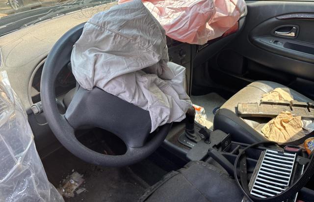 2001 VOLVO V40 1.9T