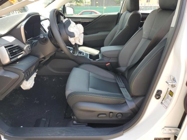  SUBARU OUTBACK 2025 Белы