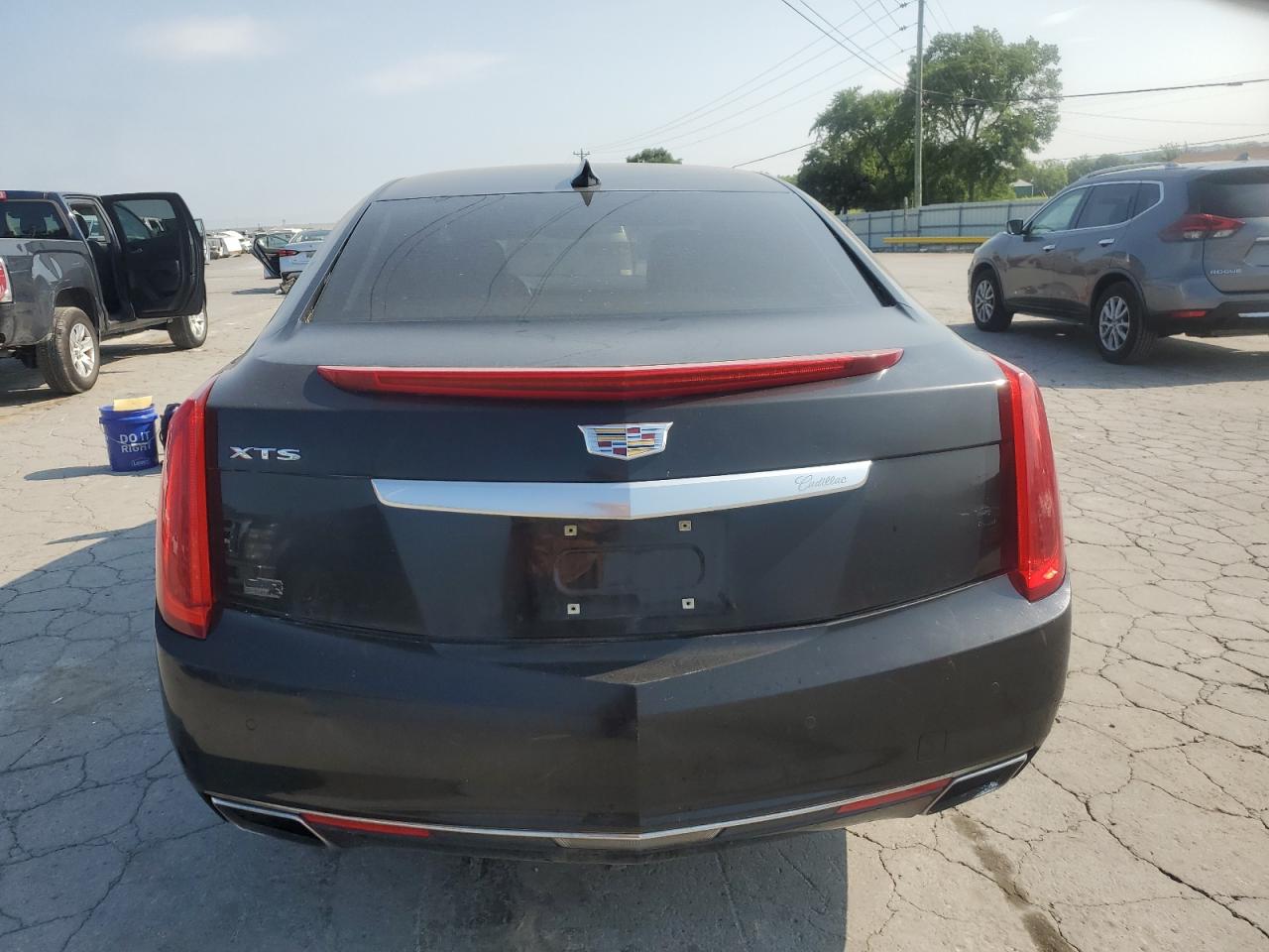 2017 Cadillac Xts Luxury VIN: 2G61M5S39H9199793 Lot: 62666135