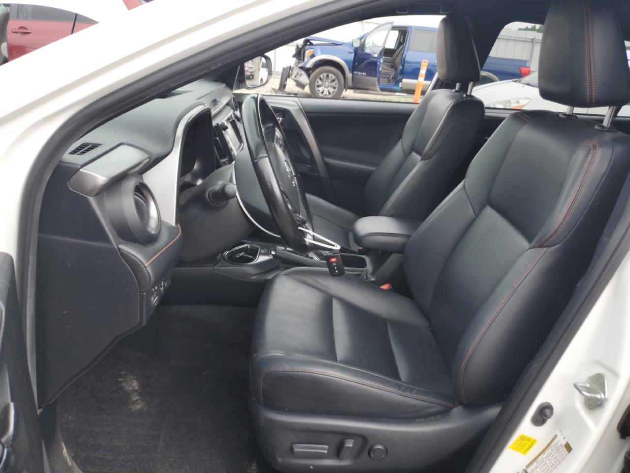 2017 Toyota Rav4 Hv Se VIN: JTMJJREV4HD103677 Lot: 62130795